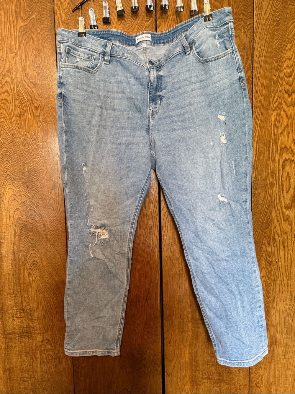Studio Blue Distressed Jeans